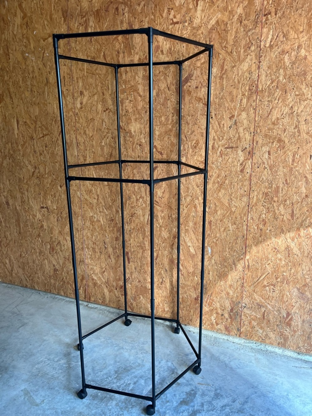 Portable Garment Rack w/ Wheels 70x27x16 Plastic Closet Organizer